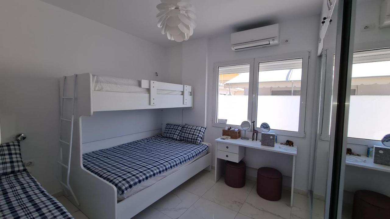 Apartamento Rocknest Sea View Penthouse Sarandë Exterior foto