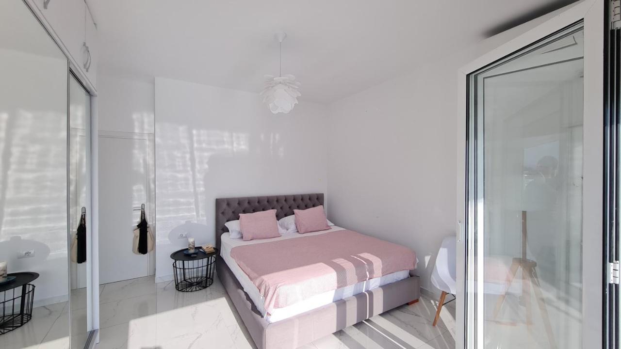 Apartamento Rocknest Sea View Penthouse Sarandë Exterior foto