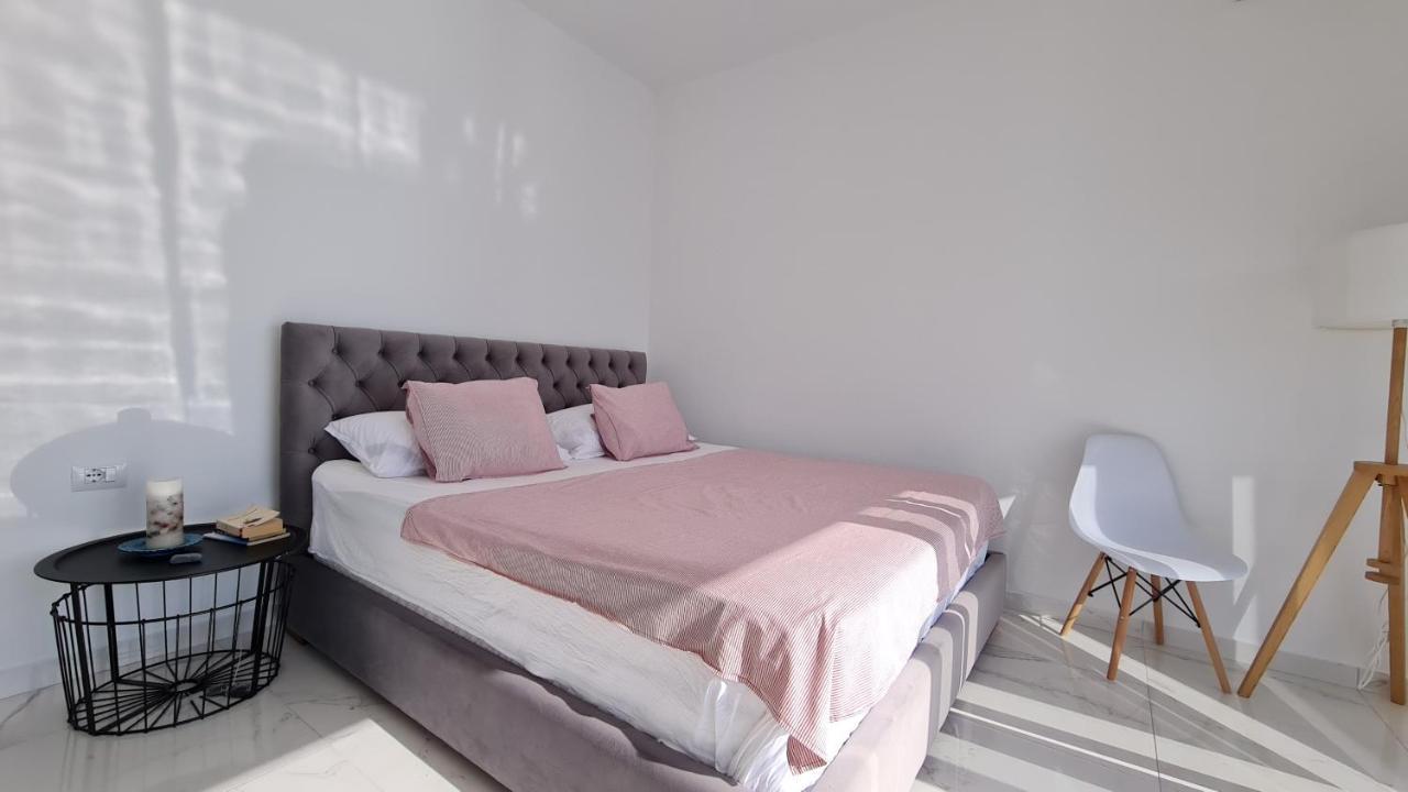 Apartamento Rocknest Sea View Penthouse Sarandë Exterior foto